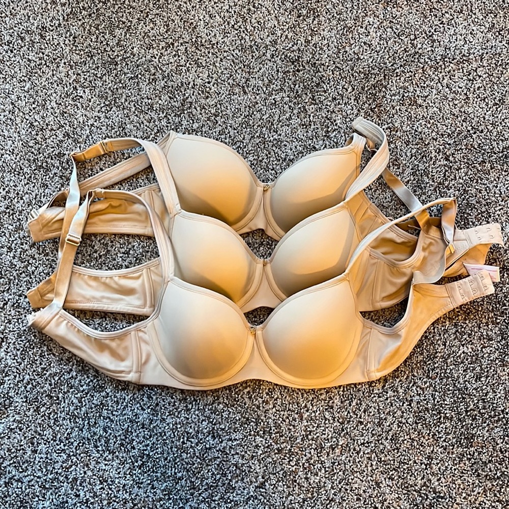 Essential Bodywear 32C Abbie bra. Buff color.